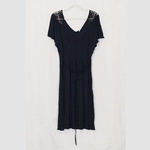 Vintage knitted flutter sleeved flowy v neck and back knee length dress